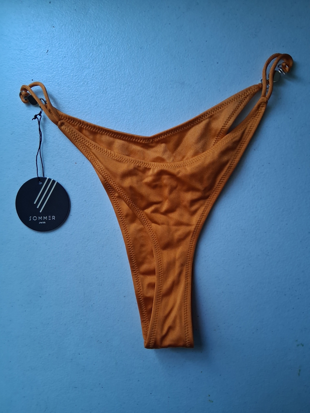 Sommer High-Cut Bikini Bottoms in Rust Orange